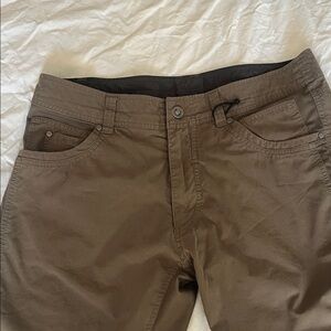 Kuhl Men's Cargo Pants in Brown